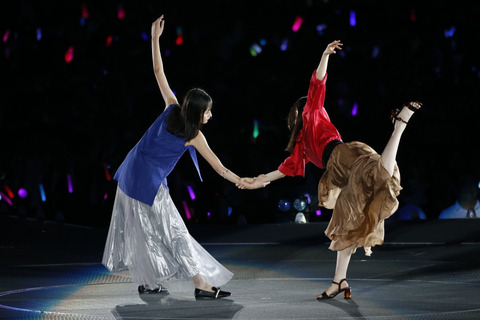 乃木坂46 齋藤飛鳥 遠藤さくら 公式fbに 他の星から Seishiro Ver 画像発見 真夏の全国ツアー19 神宮球場 乃木坂46まとめ ラジオの時間 乃木坂46 齋藤飛鳥 遠藤さくら 公式fbに 他の星から Seishiro Ver 画像発見 真夏の全国ツアー19 神宮球場 乃木坂46まとめ ラジオの時間