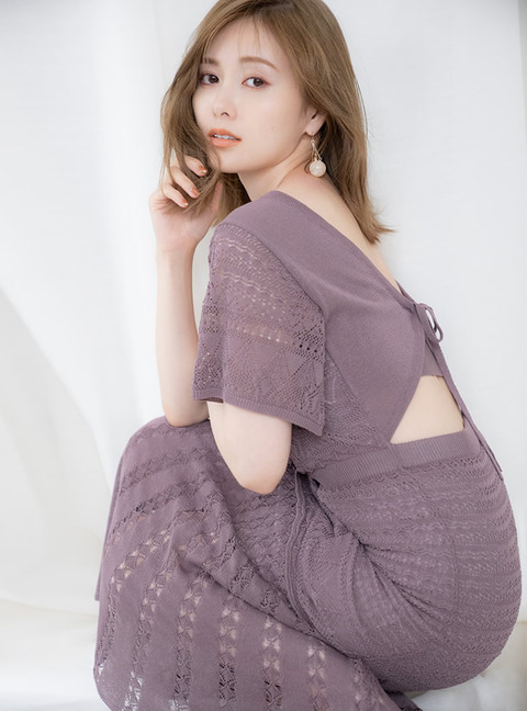 元乃木坂46 白石麻衣 Grl セクシーまいやん大量に更新 春夏newコレクション 動画 画像 乃木坂46まとめ ラジオの時間