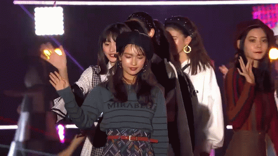 乃木坂46 みなみちゃん可愛すぎ フィナーレ Gif 動画 ガルアワ19a W いくちゃんとイチャイチャしてるの良い 乃木坂46まとめ ラジオの時間