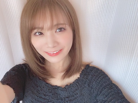 乃木坂46 秋元真夏 髪型髪色談義 編み込み ツインウェーブロング おかっぱ 内はね 貞子 三つ編み 乃木坂46まとめ ラジオの時間 乃木坂46 秋元真夏 髪型髪色談義 編み込み ツインウェーブロング おかっぱ 内はね 貞子 三つ編み 乃木坂46まとめ ラジオの時間