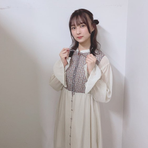 乃木坂46 鈴木絢音 昨日のワンピース かわいいすぎる 日奈子ちゃんがお写真撮ってくれたよ 乃木坂46まとめ ラジオの時間