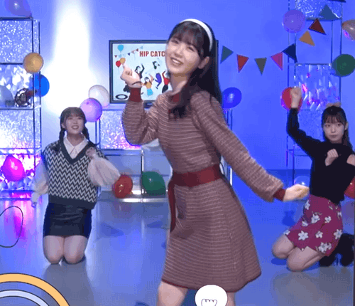 乃木坂46 筒井あやめ ダンス比較 Gif サムのこと ノギザカスキッツ リズムは一緒ですね 乃木坂46まとめ ラジオの時間