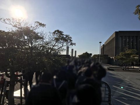 乃木坂46 物販列待機中にトイレ行きたくなったらどうしたらいいですか アンダーライブ17 徳島 物販列の様子 乃木坂46まとめ ラジオの時間