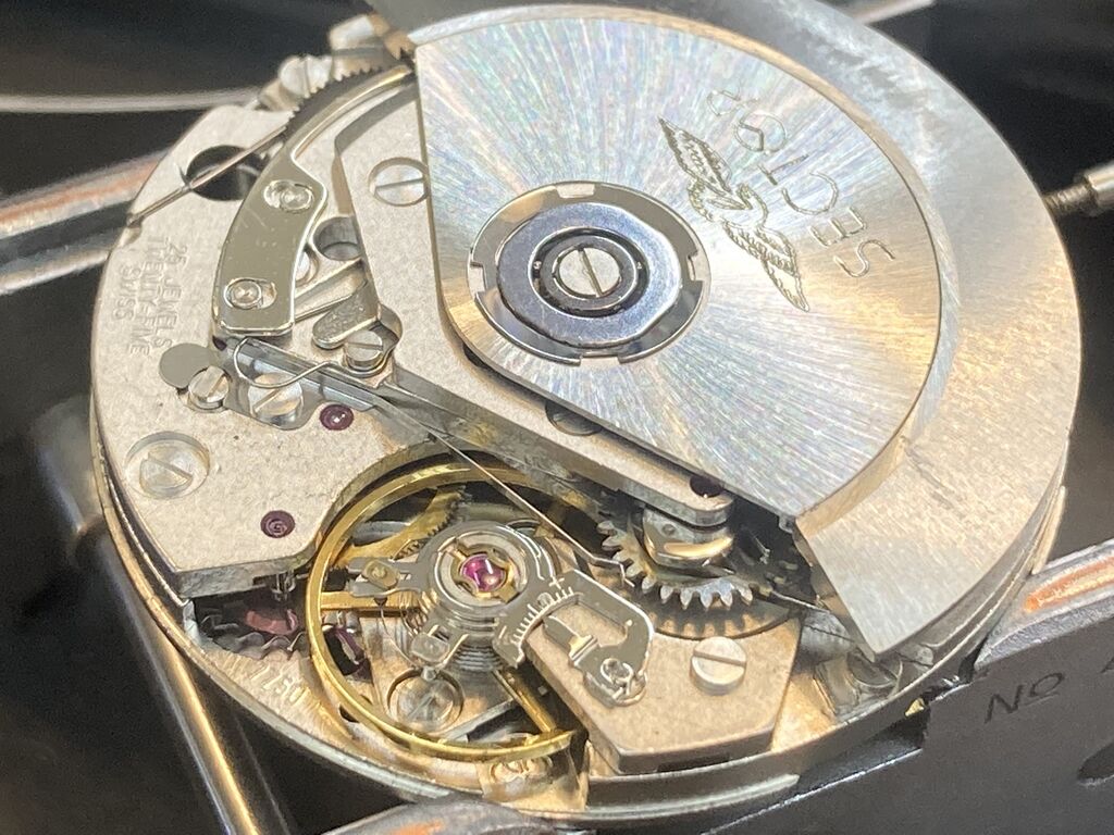 セクターダイビングチーム1000、ウォルサムプレミエ手巻き、オメガ