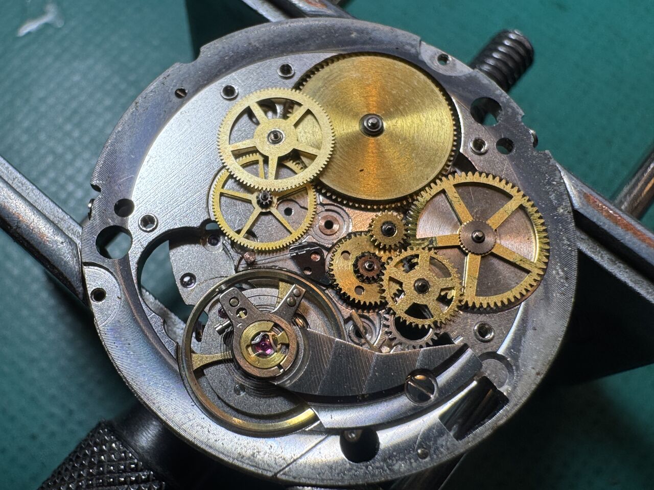 ロンジンツインバレルcal994、ジラールペルゴヴィンテージ1945他 
