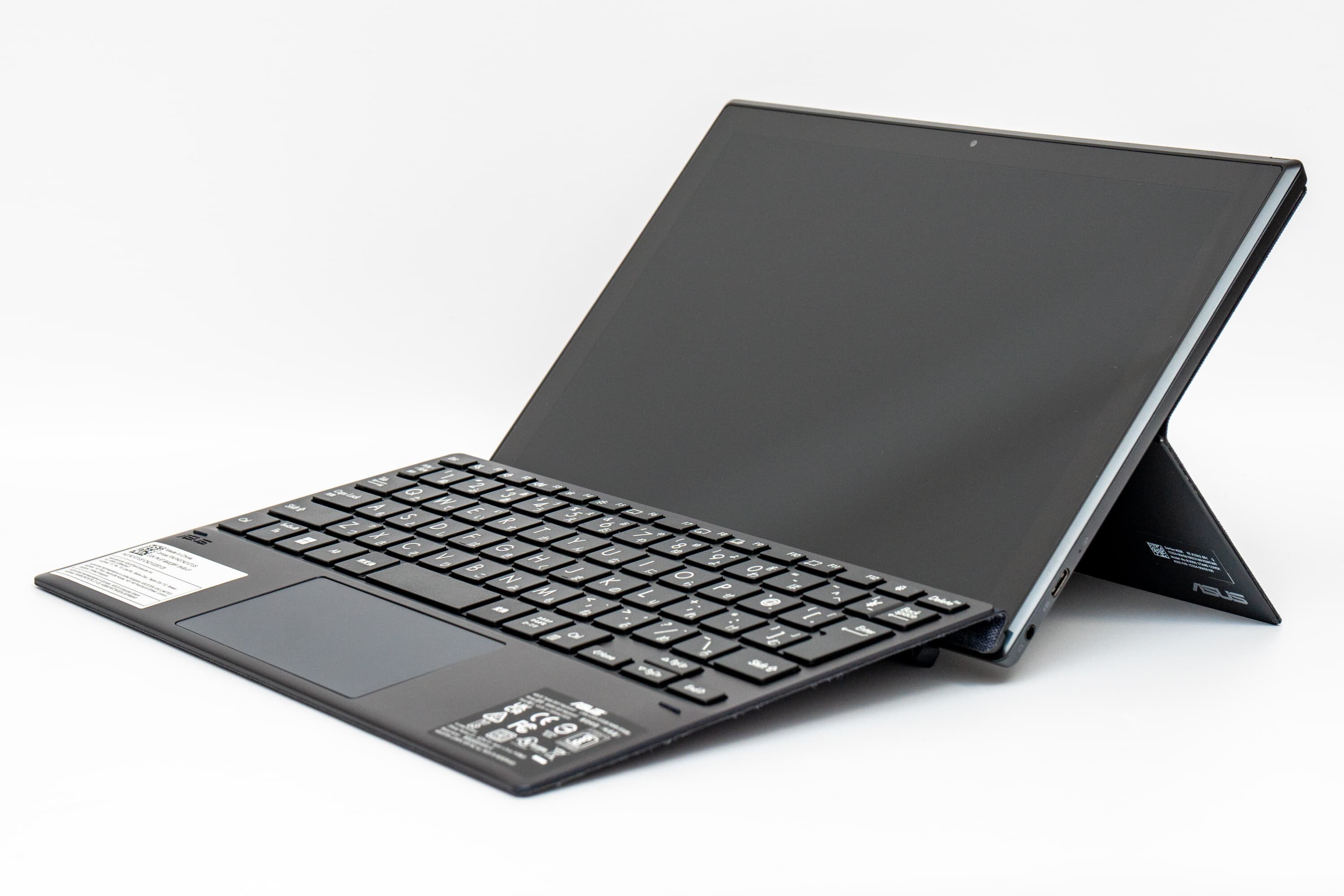 ExpertBook B3 Detachable レビュー スナドラ7c Gen2搭載 電池 ExpertBook B3 Detachable レビュー スナドラ7c Gen2搭載 電池