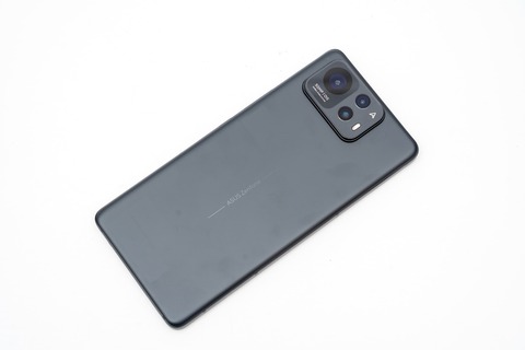 Zenfone 12 Ultra カラバリ (4)
