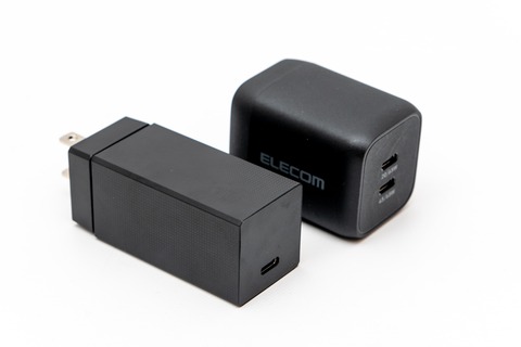 ASUS 純正65W充電器 (1)