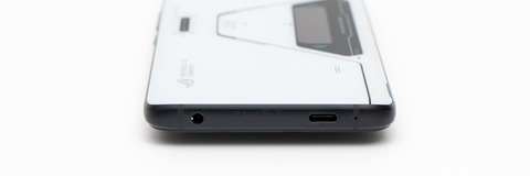 ROG Phone 6 Pro 外観 (4)