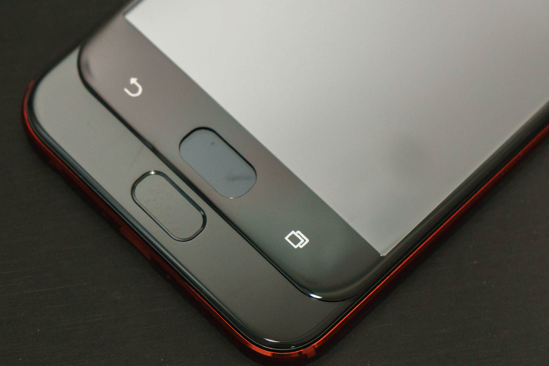 Zenfone 4とzenfone 4 Selfie Pro用のガラスフィルムを購入 レビュー Asus好きのzenblog ゼンブログ