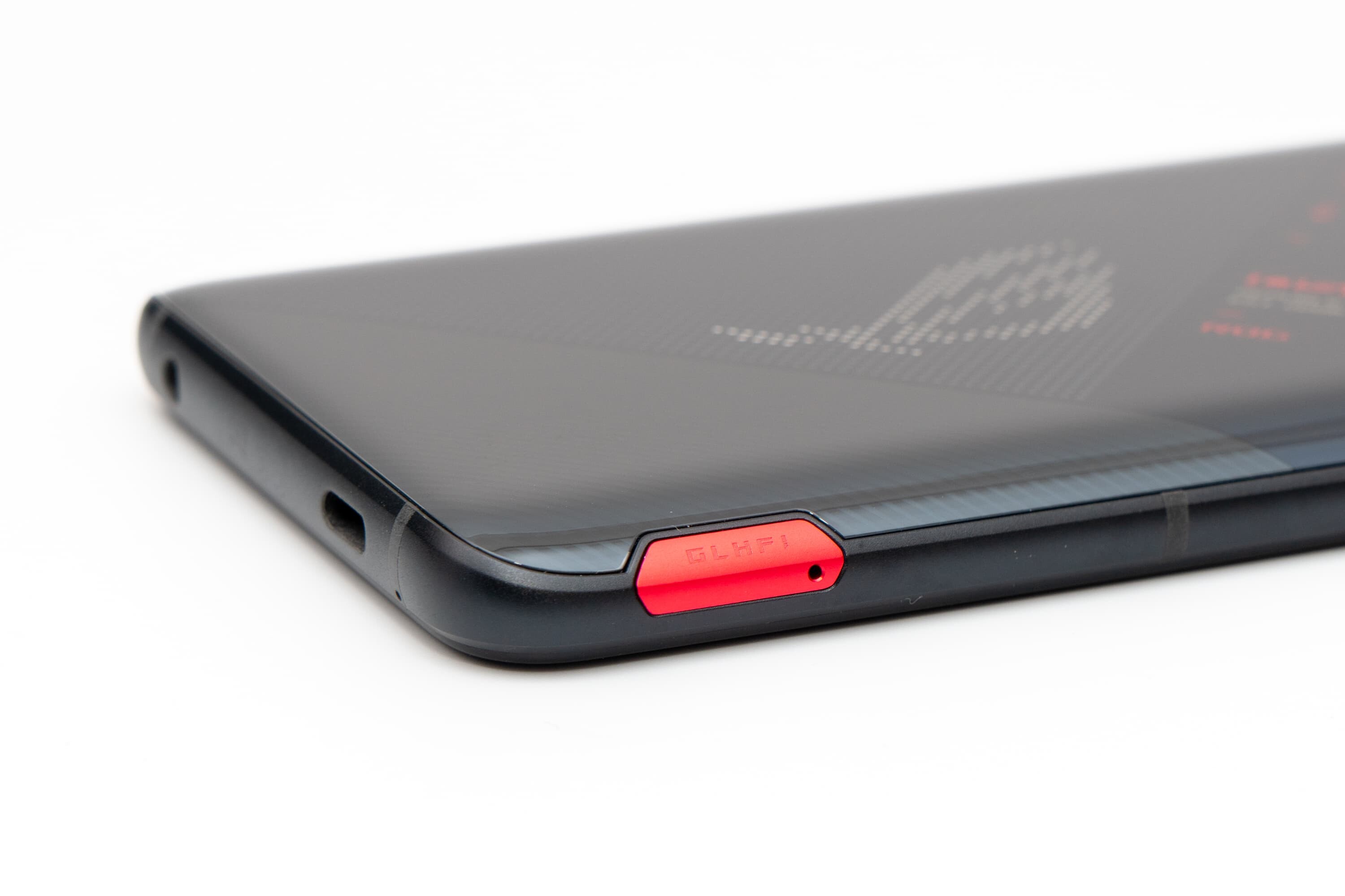 ROG Phone 5 ZS673KS レビュー 完成度をさらに高めた究極スマホ ROG Phone 5 ZS673KS レビュー 完成度をさらに高めた究極スマホ