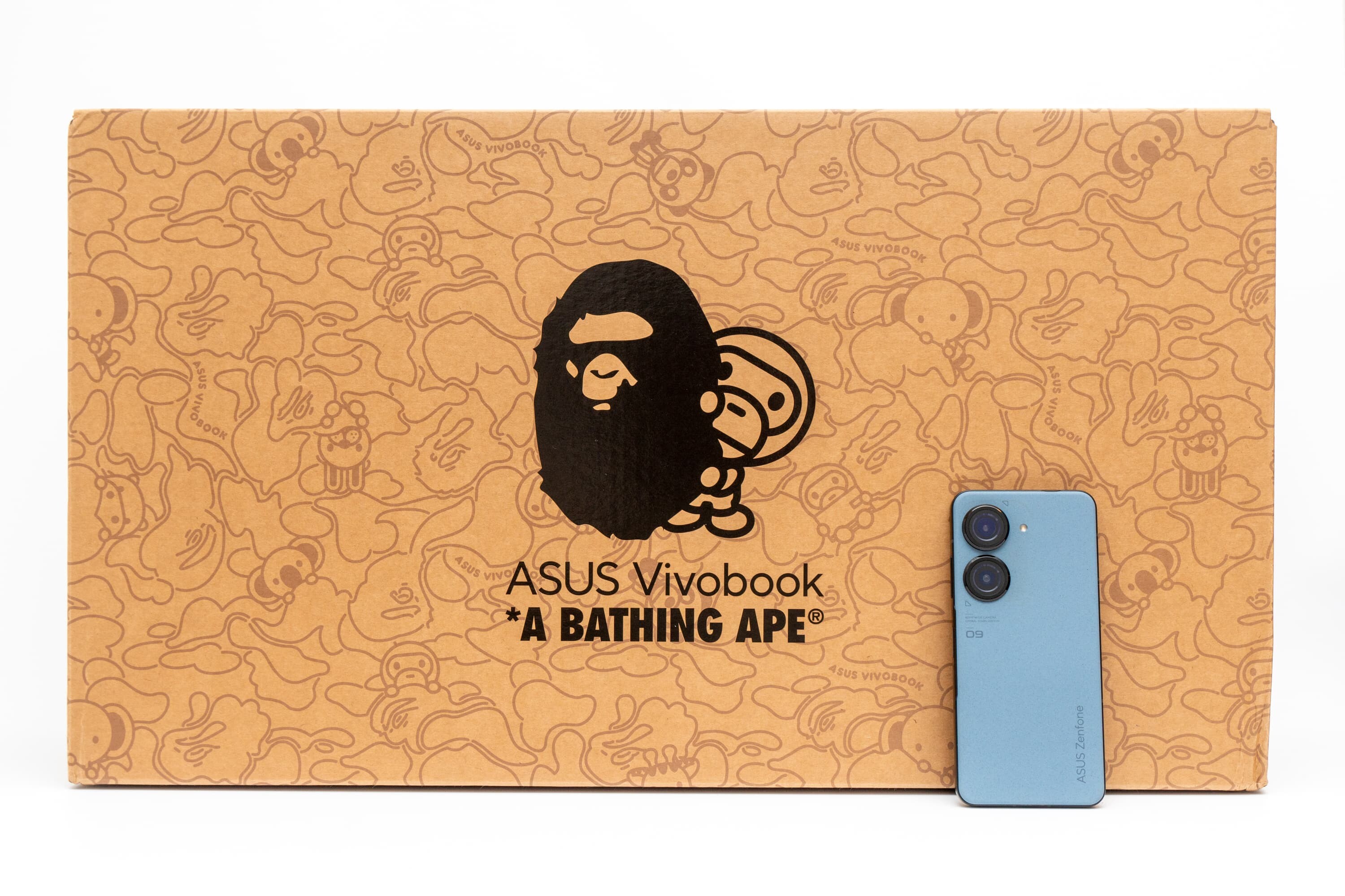 非売品 ASUS Vivobook A BATHUNG APE PCバックコンパクトキャリーバッグ