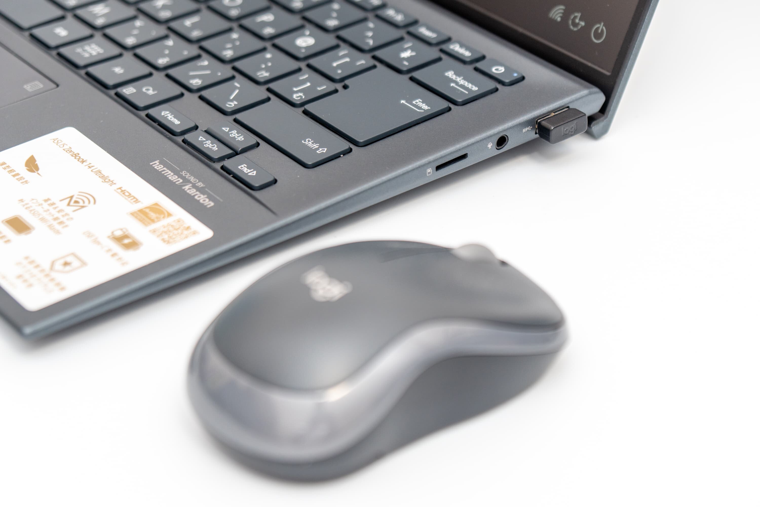 ZenBook 14 Ultralight UX435EAL レビュー キーボード配列を改善した