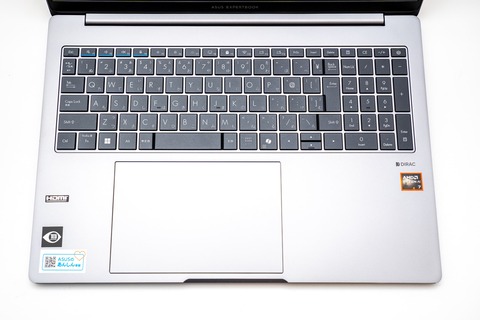 ExpertBook P3 PM3606CKA (8)