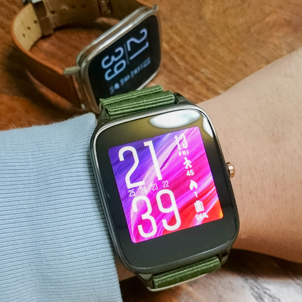何が変わった？ZenWatch / ZenWatch 2のスペックから見る新旧比較
