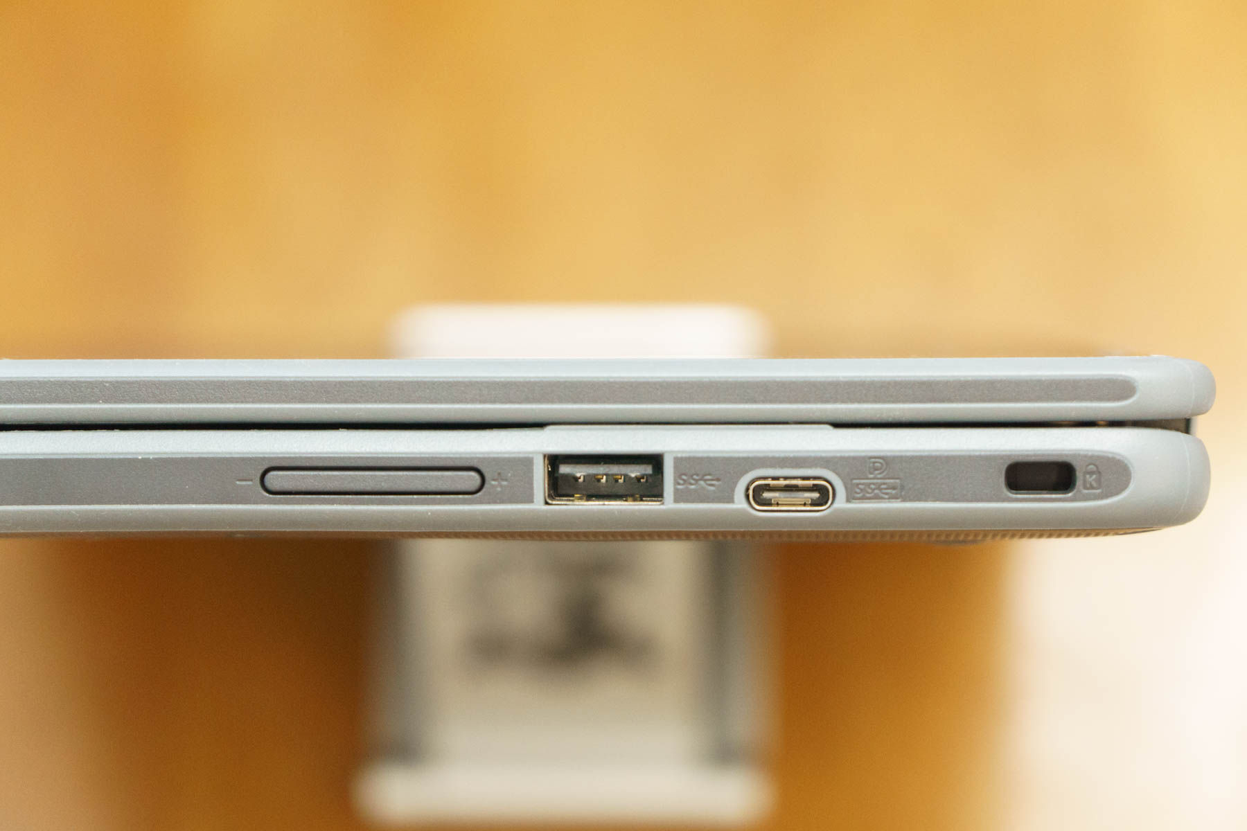 タフなヤツ「Chromebook Flip C213NA」購入・ファースト タフなヤツ「Chromebook Flip C213NA」購入・ファースト