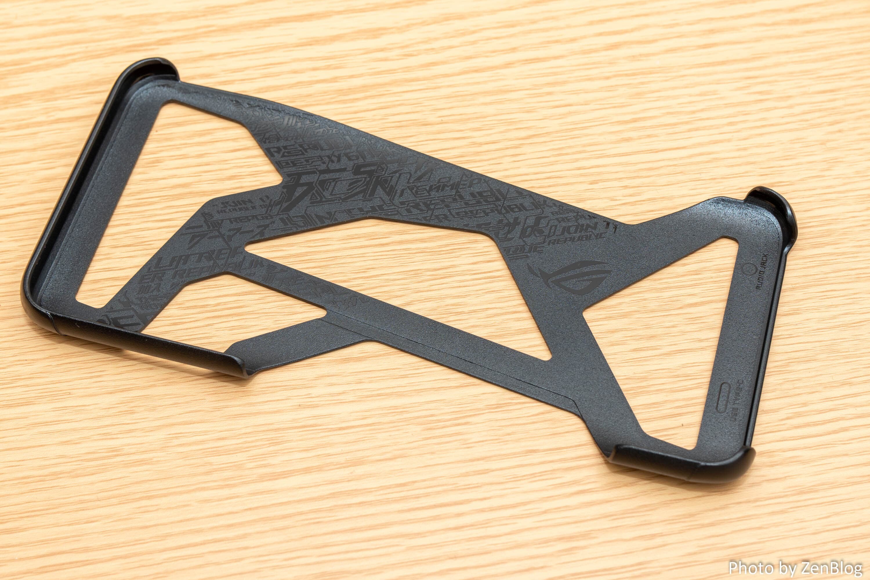 ROG phoneⅡ テンセント版 ROG Phone 2 Tencent Edition Deep Dive: Better Buy Than