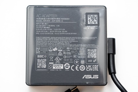 ASUS ExpertBook Ultra B9406CAA レビュー (7)