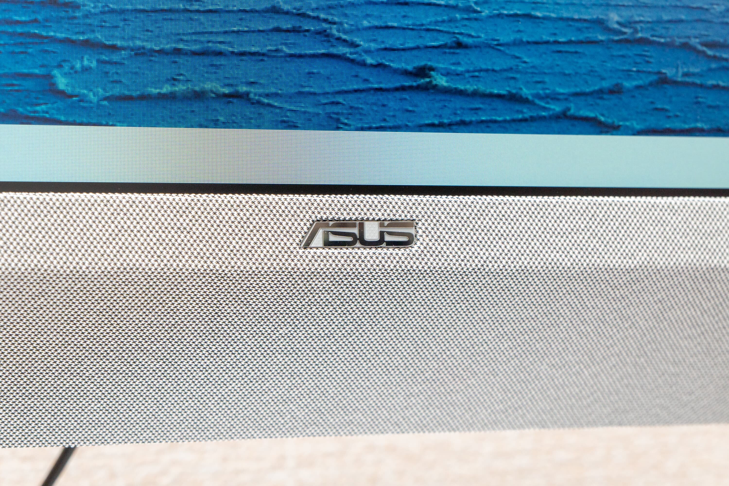 ASUS Zen AiO 24 A5401W レビュー 付属品までオールインワン ASUS Zen AiO 24 A5401W レビュー 付属品までオールインワン