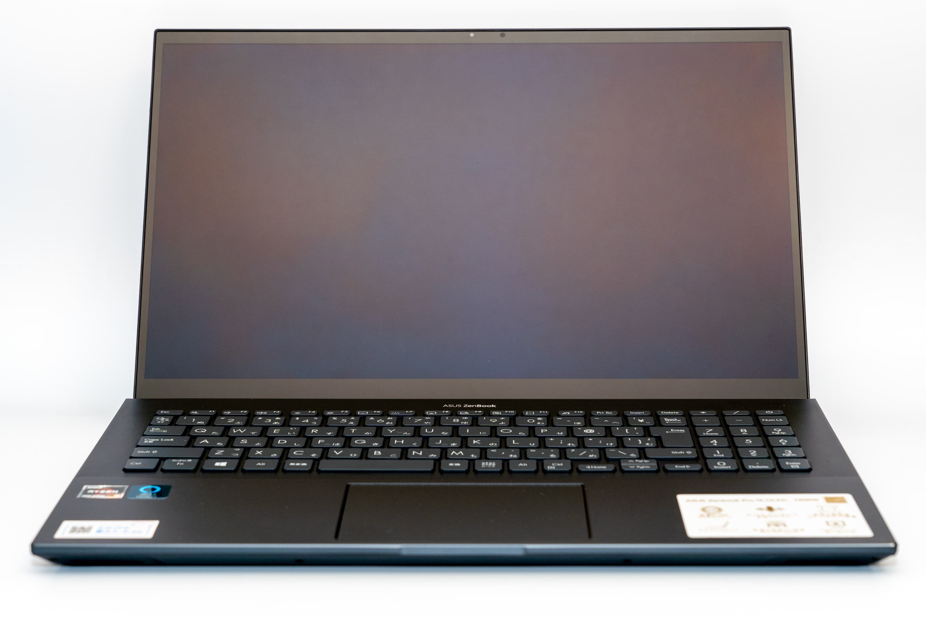 Zenbook Pro 15 OLED UM535QA レビュー 大画面・高性能・色 Zenbook Pro 15 OLED UM535QA レビュー 大画面・高性能・色