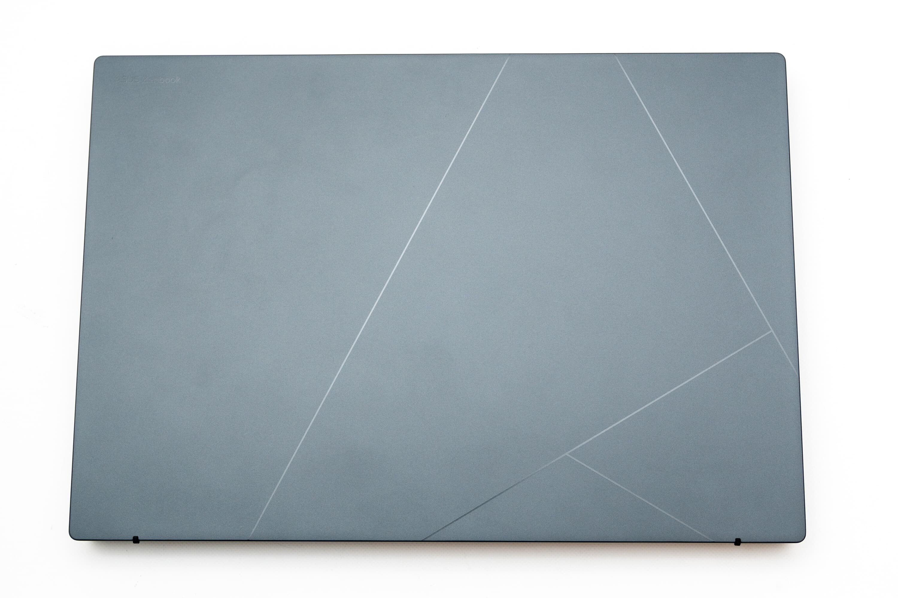 Zenbook DUO レビュー 驚くほど手に馴染む変態PC : ASUS好きの Zenbook DUO レビュー 驚くほど手に馴染む変態PC : ASUS好きの