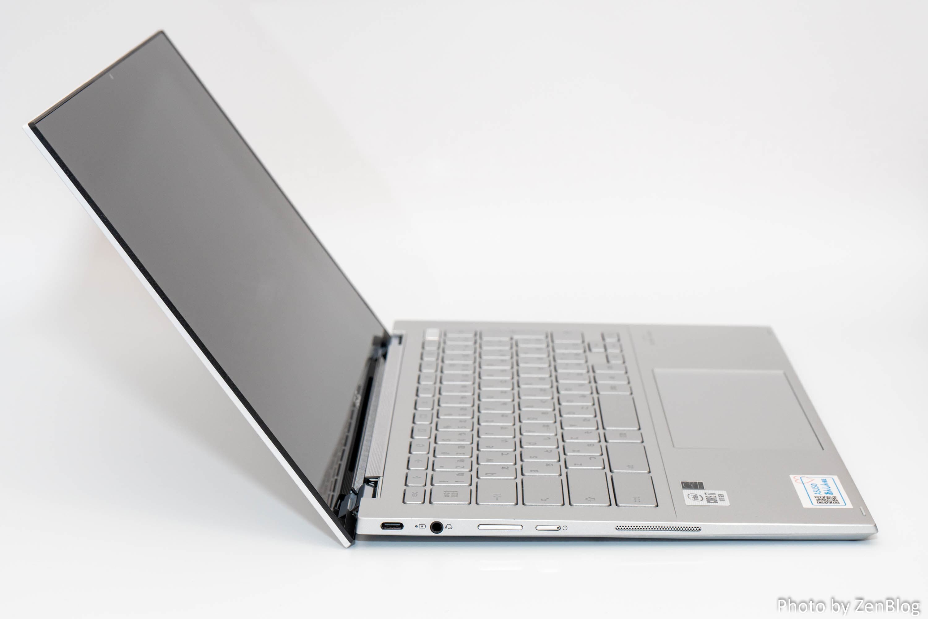 Chromebookを使いこなしたい方に向けたハイスペックモデル「ASUS 