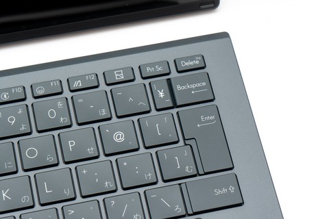 Zenbook DUO レビュー (14)