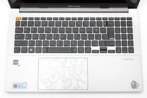 Vivobook S 15 OLED BAPE Edition (4)