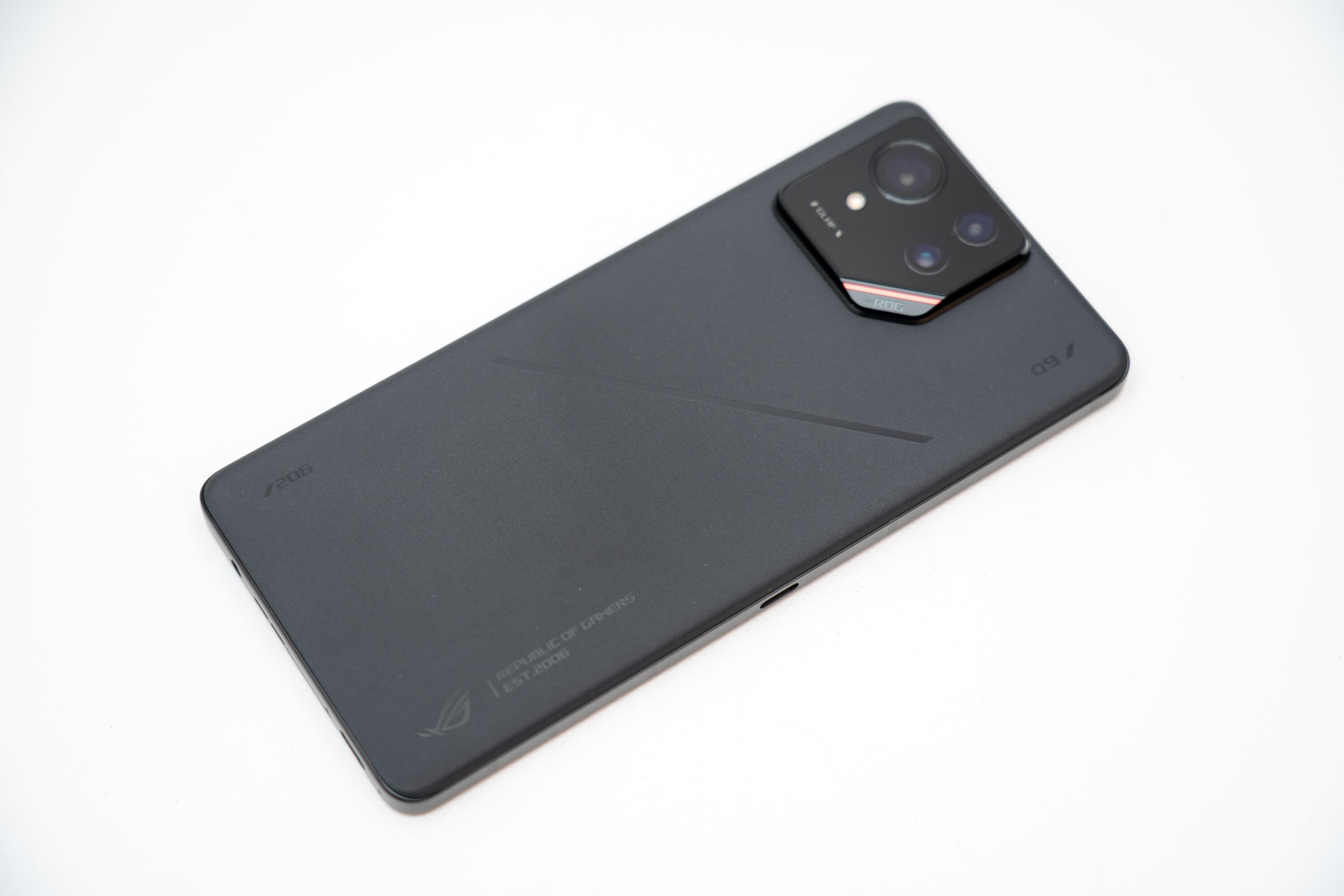 最終引下) ASUS ROG PHONE9 PRO 国内版 ROG Phone 9 Pro Edition｜価格比較・最新情報 - 価格.com