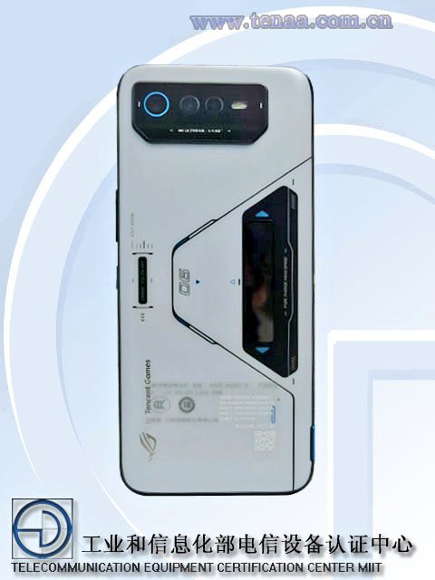 ROG Phone 6は生活防水(IPX4)レベルの防水性能を搭載 : ASUS ROG Phone 6は生活防水(IPX4)レベルの防水性能を搭載 : ASUS
