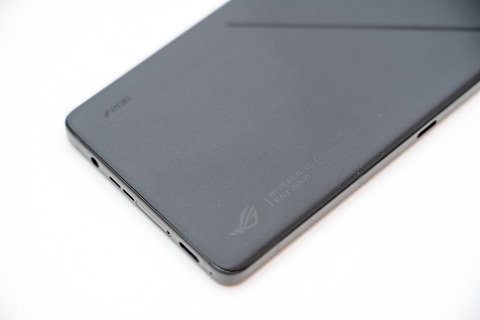 ROG Phone 9 Pro (9)