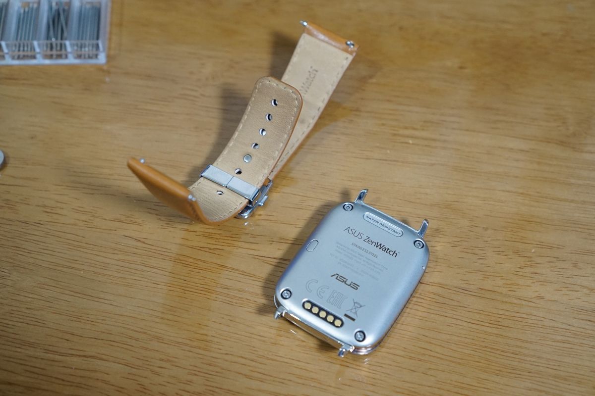 ZenWatchのバンドを交換する方法 : ASUS好きのZenBlog（ゼンブログ）
