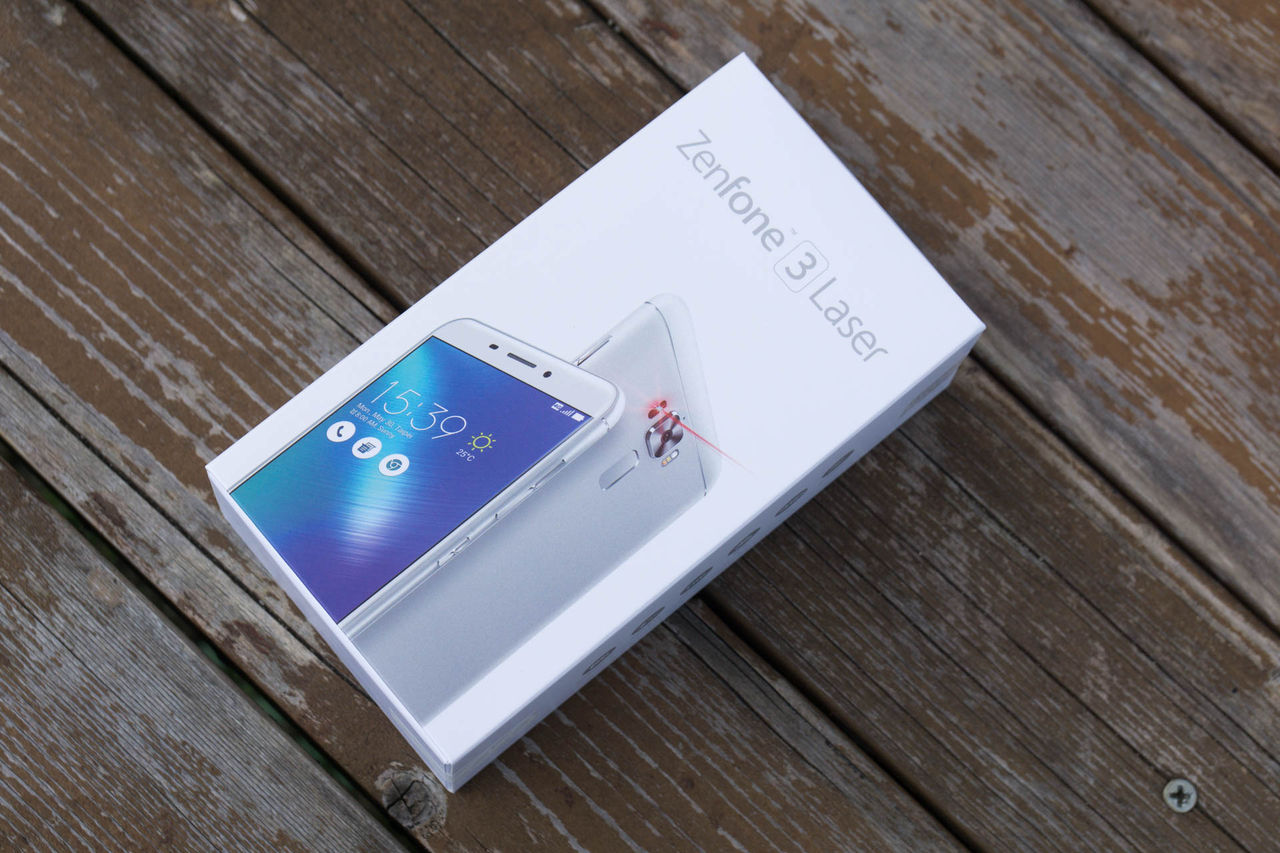 【完全未開封新品】ASUS ZenFone3 クリスタルゴールド 1台【DSDS DSDSに対応】ZenFone 3 Laser ZC551KLにAndroid 7.1アップデート