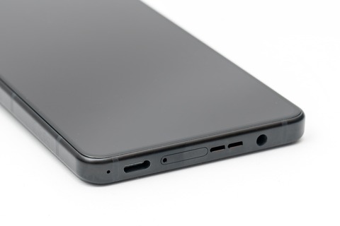 Zenfone 11 Ultra 外観 (4)