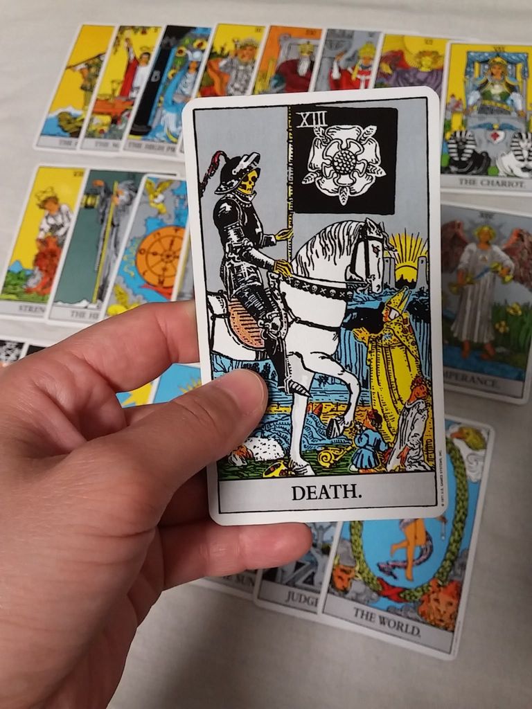 １３死神 タロットカードをディズニーで例えると 占いリレーブログ
