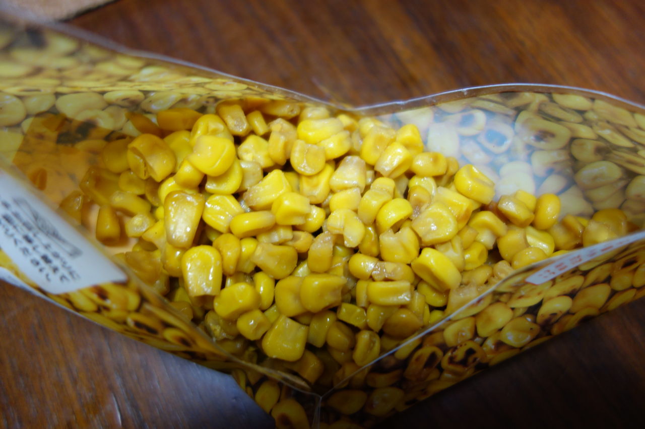 セブンイレブンの スプーンで食べる焼きとうもろこし を食べてみた結果 きび街道圧勝 めざせ ぎんこん土佐日記in高知