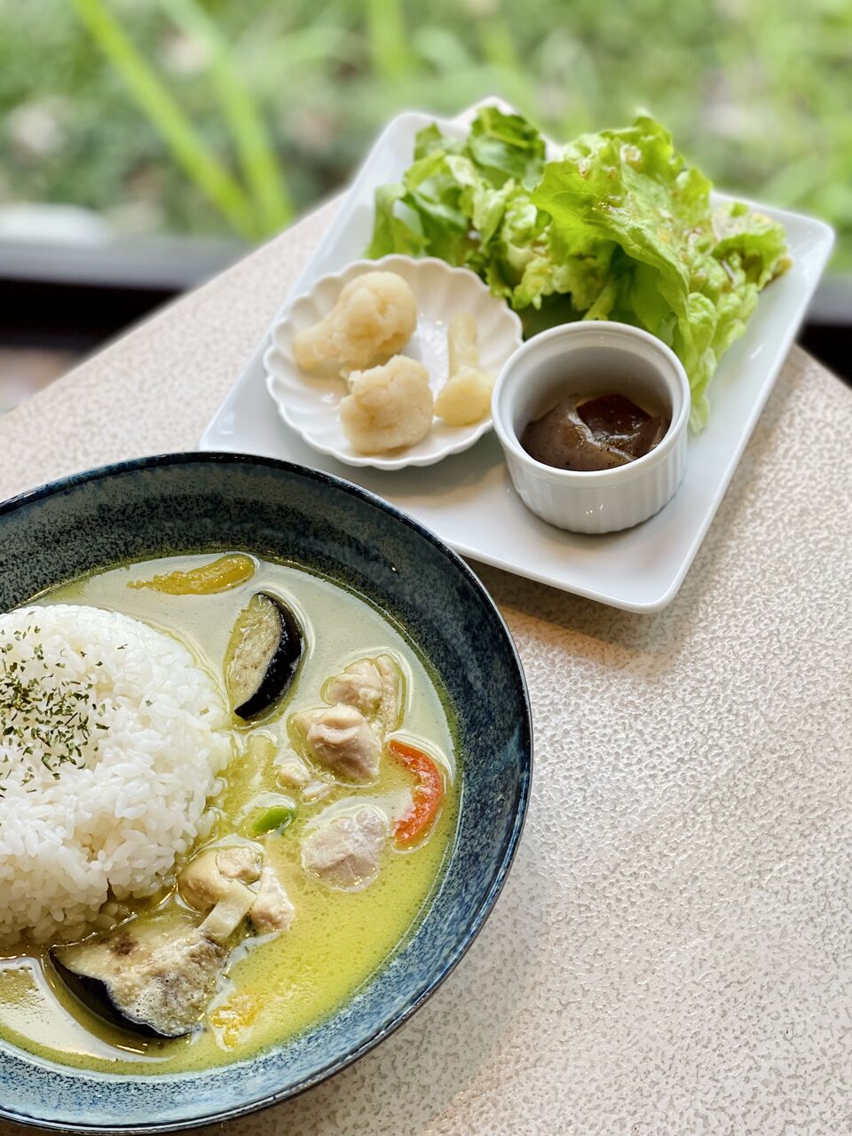 タイ風グリーンカレーは タイ語でゲーン キャオ ワーンと呼びます 姫路でランチから夜カフェまで Cafe Rail カフェ レイル