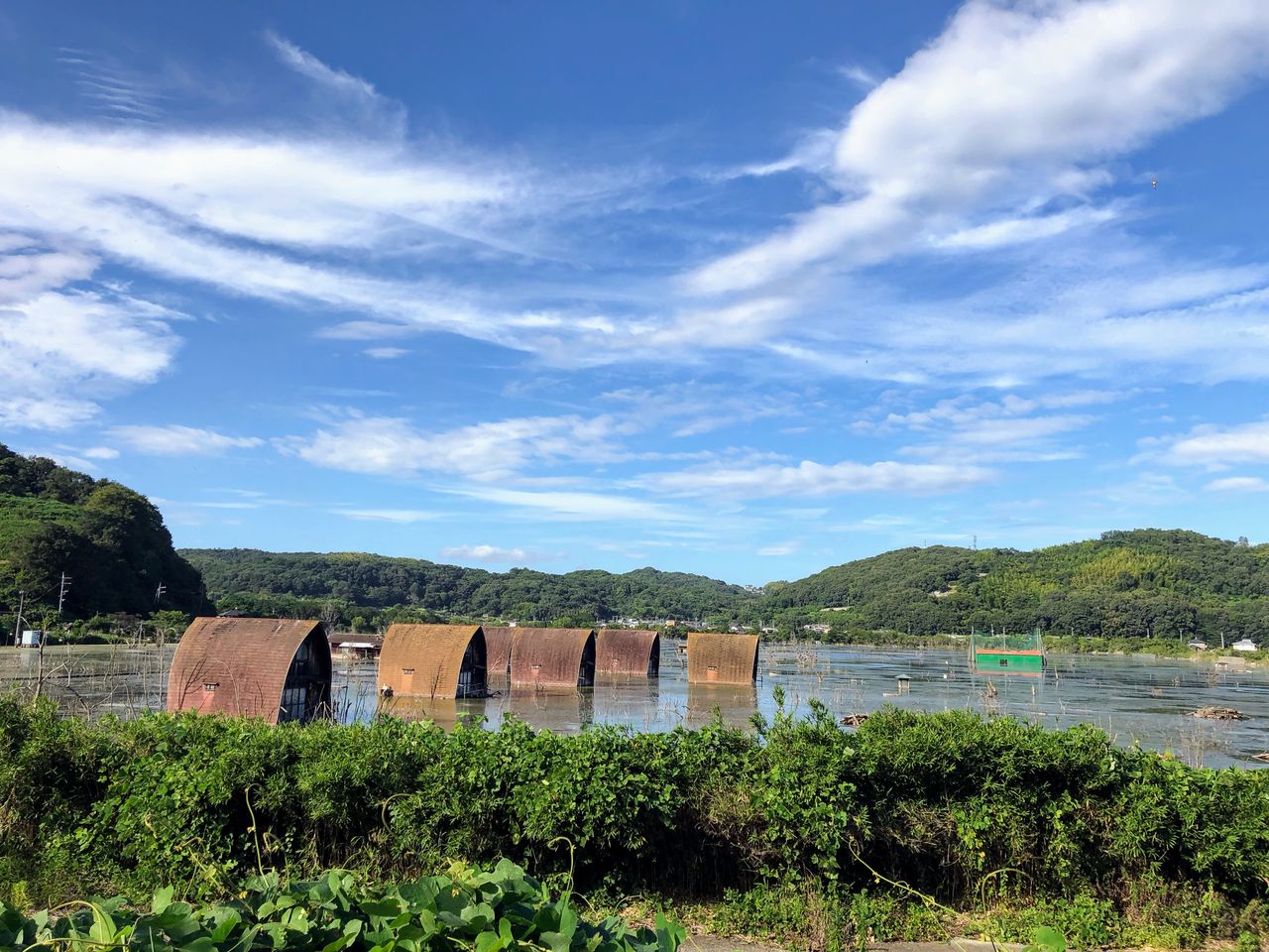 瀬戸内市牛窓にある 衝撃風景 水没ペンション村グリーンファーム 姫路でランチから夜カフェまで Cafe Rail カフェ レイル