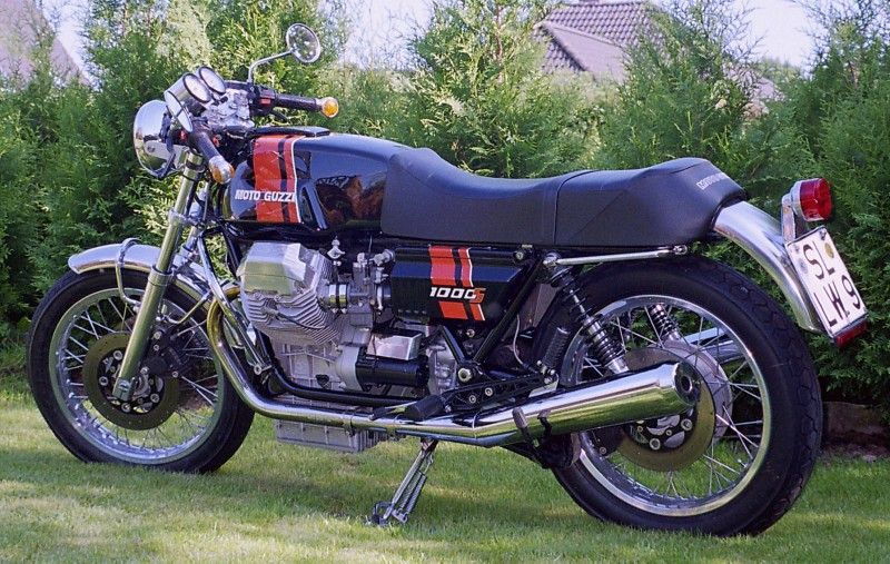 Moto-Guzzi V750 Breva : Rail20とPursuer、Muirwoodsで行く Kanさんの旅路