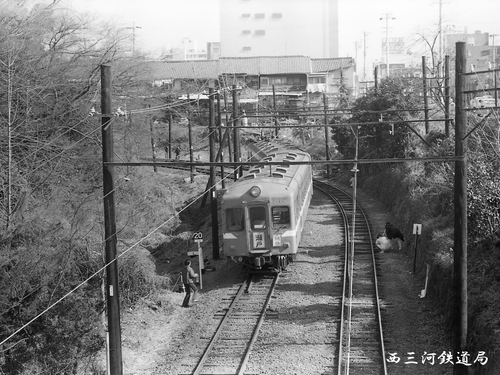 【中古】 瀬戸大橋/近代文芸社/篠原津田夫 中古】 瀬戸大橋 / 篠原 津田夫 / 近代文芸社 - メルカリ