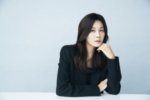 キム・ハヌル27