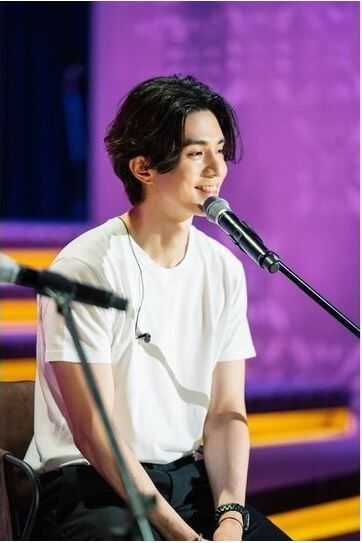 イ・ドンウク52