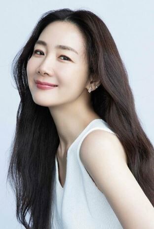 チェ・ジウにの