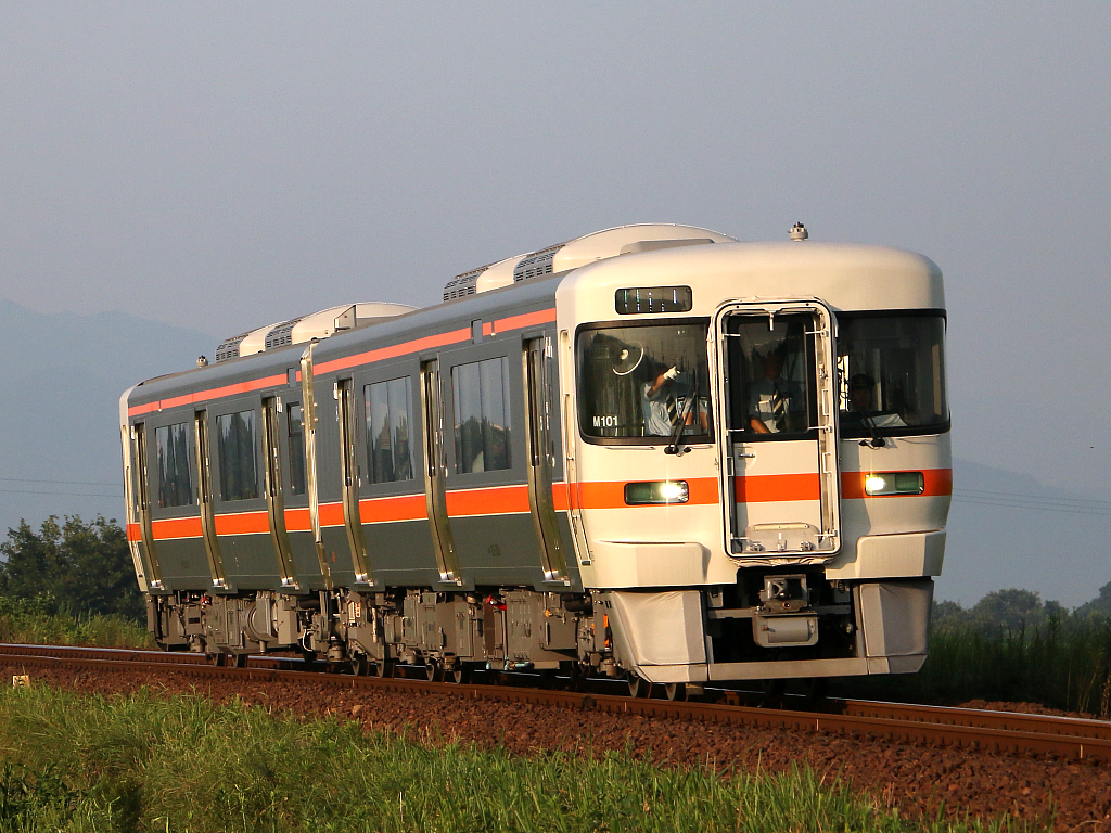 Jr東海のキハ40系列運用を振り返る Part4 高茶屋撮影地定点観測 俺流鉄道館 ブログ Jr東海のキハ40系列運用を振り返る Part4 高茶屋撮影地定点観測 俺流鉄道館 ブログ