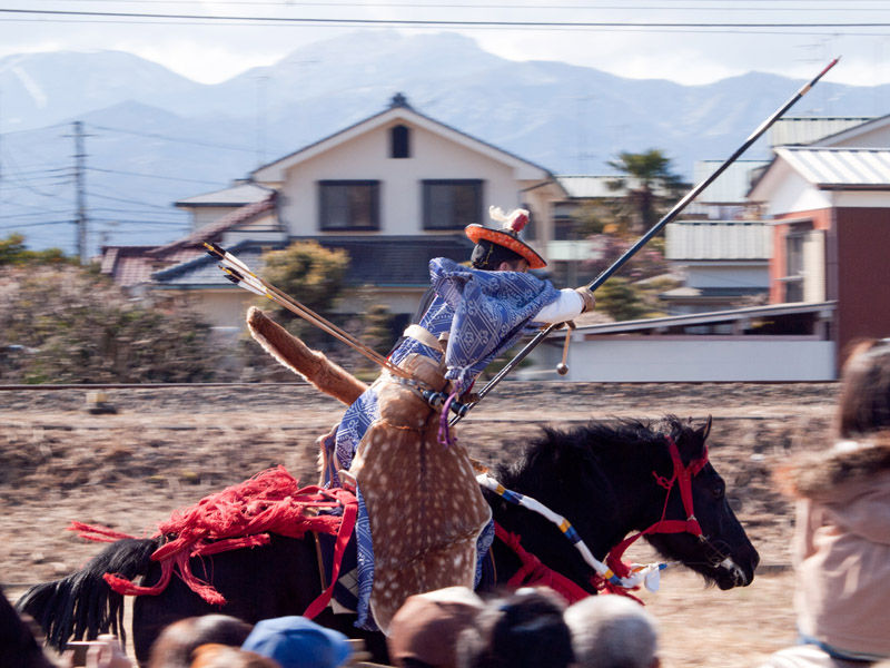 小田原 曽我梅林 梅まつり 流鏑馬 11 02 13 楽の祭り見物
