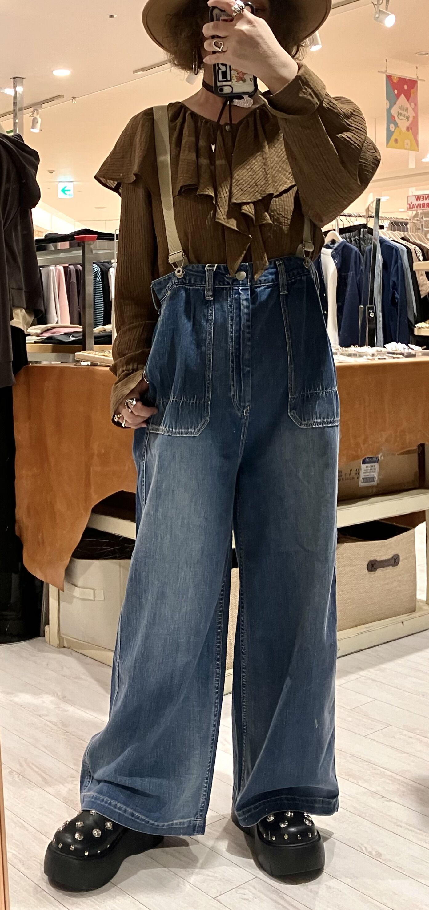 ANTGAUGE】サスペンダーワークデニムパンツ : CREAMのブログ ANTGAUGE】サスペンダーワークデニムパンツ : CREAMのブログ