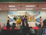 多摩川のエースと多摩川のヒロインで記念撮影