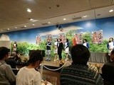 優勝者長嶋万記サイン入りグッズ抽選会