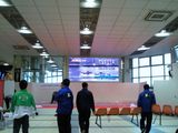 場内特設ステージお片付け中