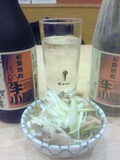 牛小屋の煮込みと芋焼酎